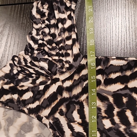 WHBM ANIMAL PRINT 3/4 CINCH SLEEVE SHIFT DRESS, SZ SMALL - Picture 10 of 12